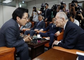 “항일 독립정신 외면하는 것은 반역…”