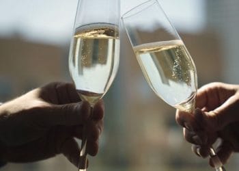 호주 최고 부자들, 평생 50배 이상 부 축적한다…