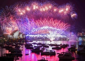 올해 ‘Sydney NYE’ 불꽃놀이, 보다 화려한 색깔 삽입