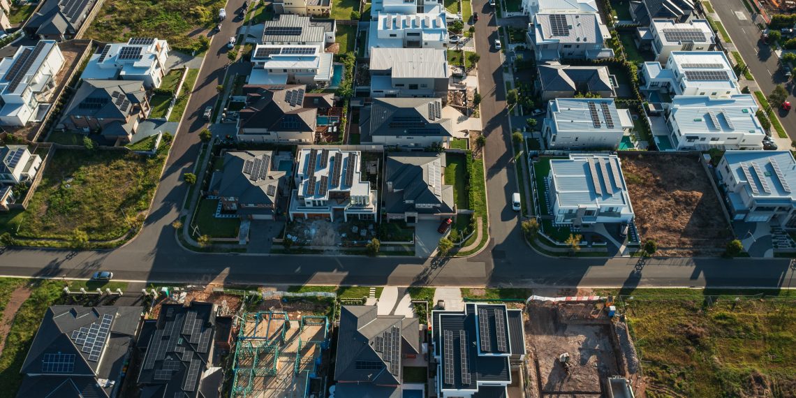 신규 주택건설 사상 최고 · 2018년 절정기보다 20% 이상