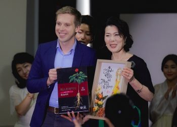 2022년을 대표하는 ‘줌마델라’들의 화려한 무대, ‘K-줌마패션쇼’ 개최