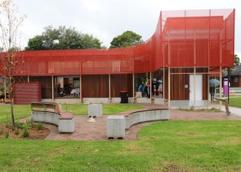 Hurlstone Park에 새 커뮤니티 센터 문 열어