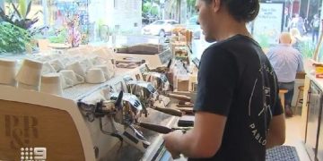 생활비 압박 속 ‘생계유지’ 위한 고군분투… ‘multiple jobs’ 호주인 ‘급증’