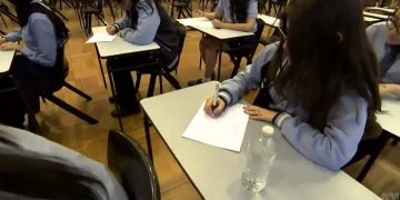 2022년 HSC 결과, 경제학-역사 등 대부분 과목서 여학생 성적 ‘우세’