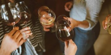 고밀도 주거지, 지속 증가… 호주인 ‘House Party’, 추억으로 남을 수도