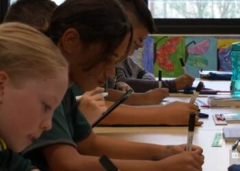 호주 학생들, 수학 및 과학 과목에서 세계 최악의 성별 격차 드러내