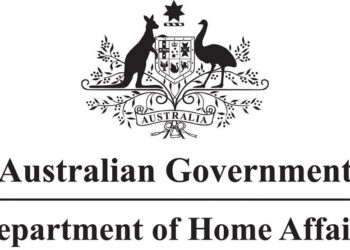 호주 시민권 시험, 3명 중 1명이 떨어진다.2024년 한 해 동안 183,000건의 시험 중 122,000명만이 합격