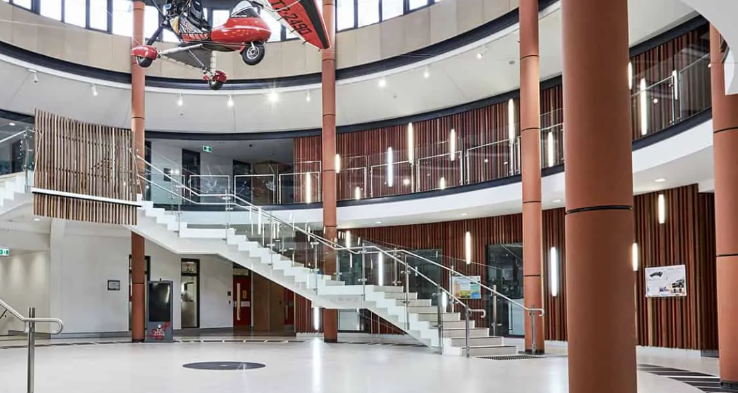 호주에서 가장 비싼 학교는?  2025년 학비 순위 공개