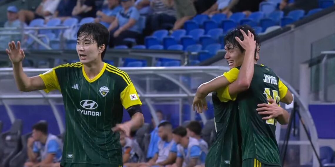 전북현대, 전진우 멀티골에도 아쉬운 역전패. 시드니 FC에 2-3으로 패, 준결승 좌절