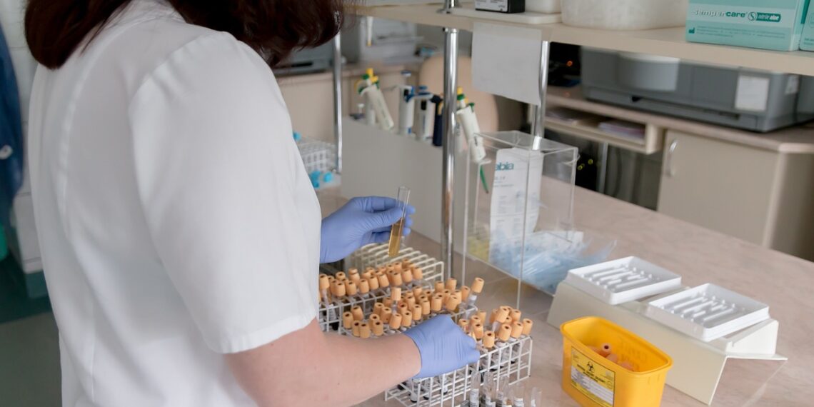 모나시 IVF, 실수로 타인의 아기 출산. 잘못된 배아 이식으로 두 가족 모두 충격과 분노