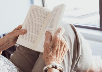 질병예방의 열쇠 ‘장수인자(長壽因子)’ HDL에 주목하다