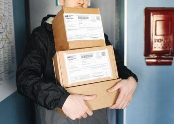 Australia Post, 우편물 사진 확인 기능 도입. 앱 통해 사진 제공, 5월 19일부터 시행