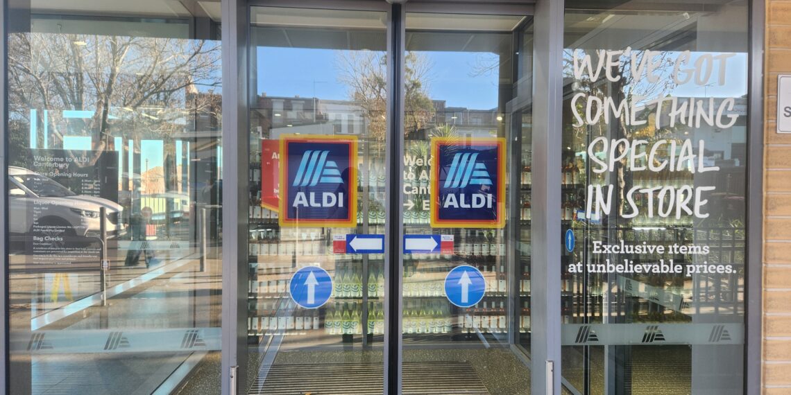 호주 대형마트 가격 비교 결과, 수퍼마켓 중 전국 최저가로 선정된 곳은?