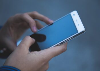 옵터스, 사회적 약자 대상 부당 영업 과징금 1억 달러 합의..법원 판단 남아