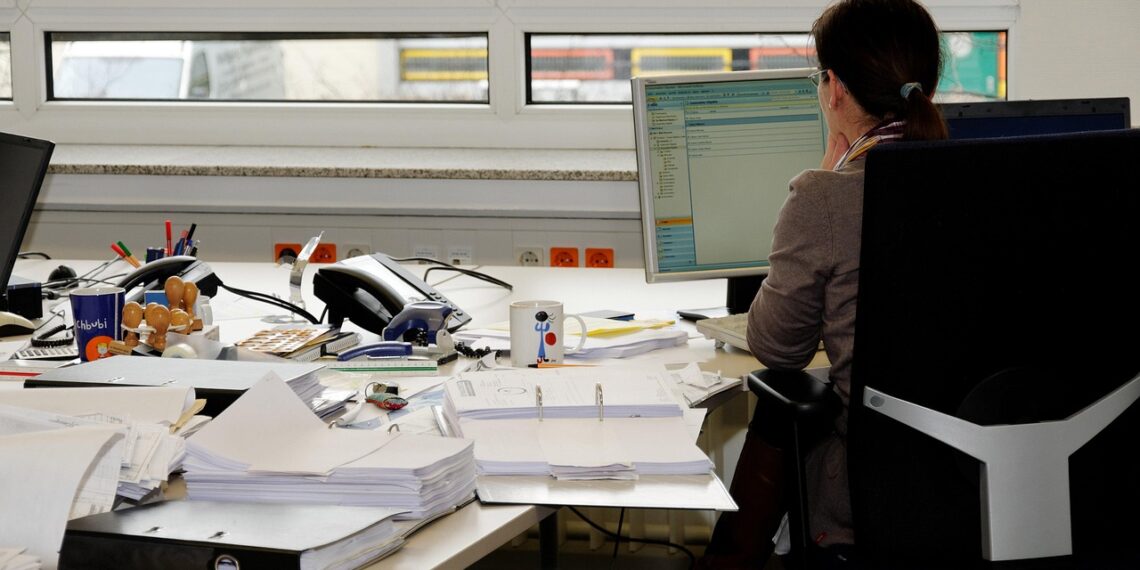 7월 1일부터 최저임금 3.5% 인상. 반가운 소식, 그러나 부족하다