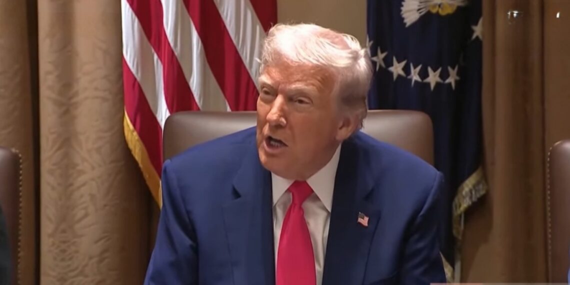 트럼프 “휴전 발효” 선언했지만 이스라엘·이란 모두 협정 위반