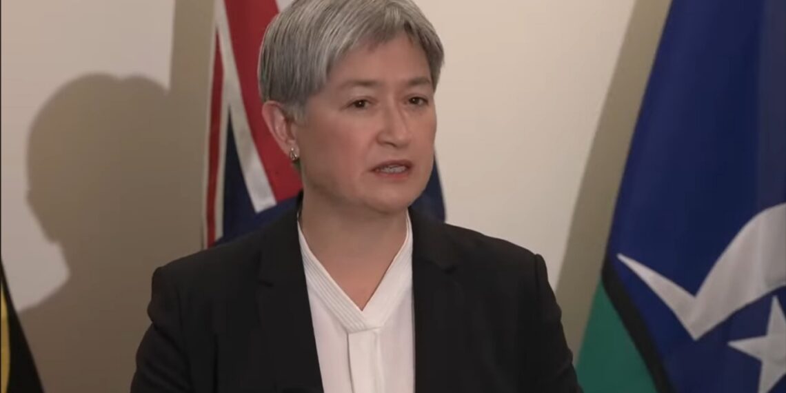 미국, 이란 핵시설 공습 감행, 호주 정부도 지지. 중동 전면전 우려 고조되는 상황