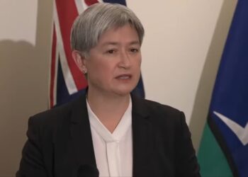 미국, 이란 핵시설 공습 감행, 호주 정부도 지지. 중동 전면전 우려 고조되는 상황