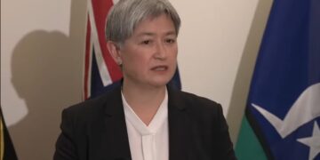 미국, 이란 핵시설 공습 감행, 호주 정부도 지지. 중동 전면전 우려 고조되는 상황