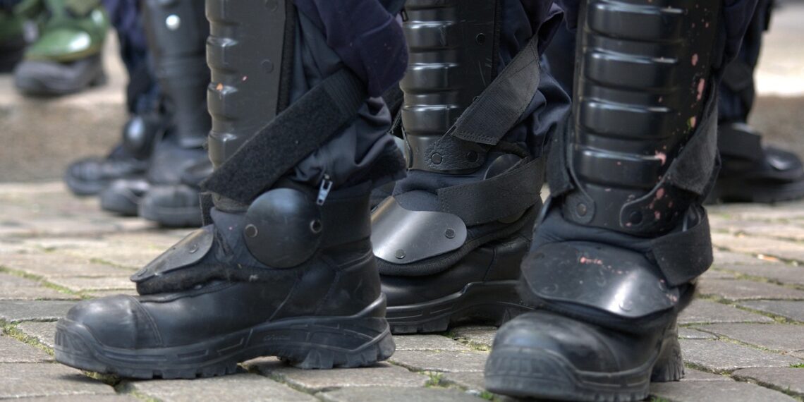 호주, 이란 대사 추방 결정. 외교 관계 단절, 대사 추방 단행