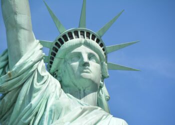 미국 체류 호주인들 비자 연장 차질, 트럼프 행정부 돌발 규정 발표