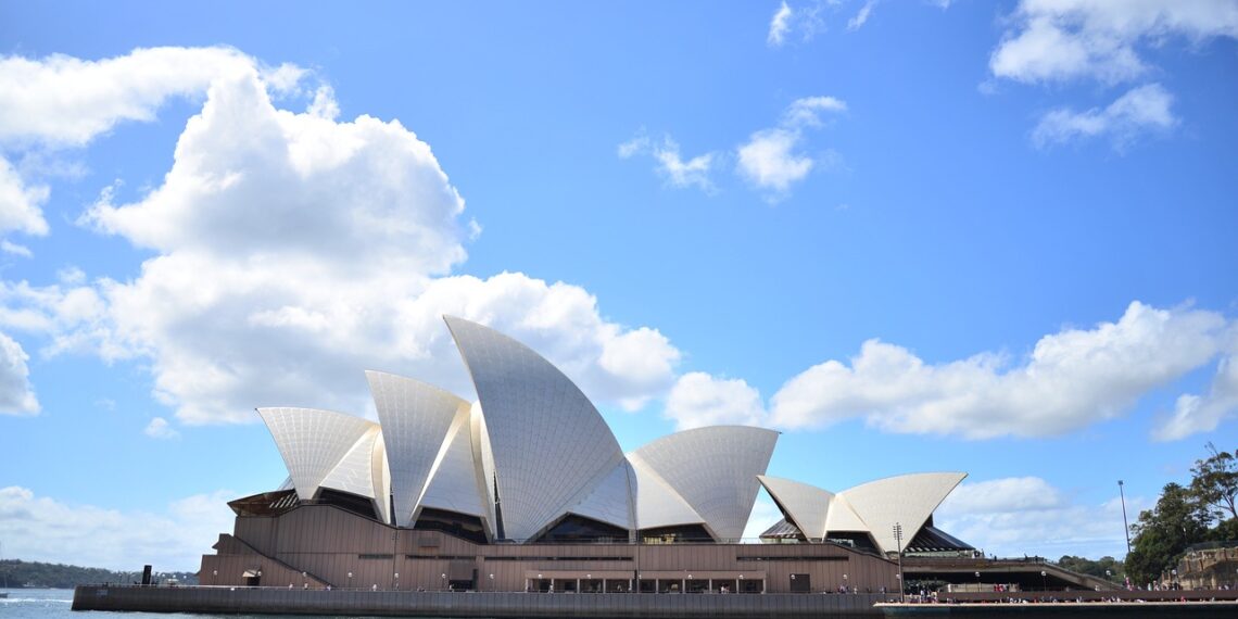 법원, 오페라하우스 팔레스타인 시위 금지. 시위 참석 시 법정 모독죄 처벌 가능성