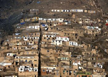 아프가니스탄 북부 힌두쿠시 규모 6.3 강진. 열악한 주택·인프라, 재난 대응 난관