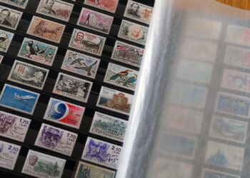 호주우체국, 중국발 위조품과 전면전. AI 탐지기술로 가짜 우표,봉투 차단 나서