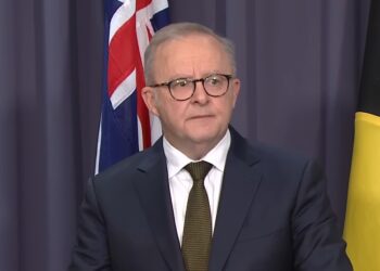 반유대 대응 빠진 국가내각, 총기 규제 집중에 비판 제기