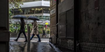 시드니 집중호우에 42건 급류 구조..중앙 저기압 남하, 애들레이드 100mm 예보