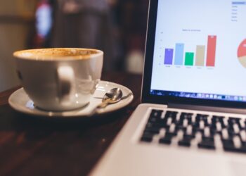 호주 4대 은행, 중앙은행 금리 인상분 전면 반영