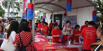 이스트우드 코리아타운 음력설 맞이 축제 성황 ‘라이트업 코리아타운 청사초롱 랜턴 페스티벌’