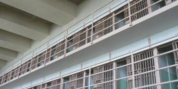 미국 사형수, 두 차례 약물 투여에도 생존..사형 집행 중단·병원 이송, 테네시주 전면 조사